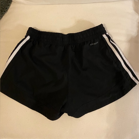 adidas running shorts - Picture 2 of 2
